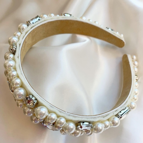 BRIDAL - AGNÈS Statement Pearls & Jewels Headband - Picture 5 of 5